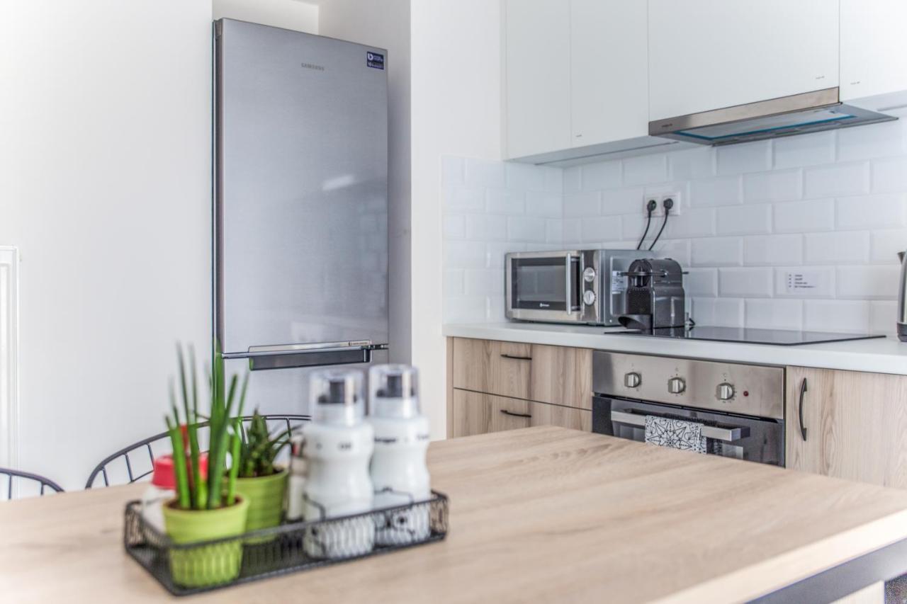 Light & Airy! In The City Athens Luaran gambar
